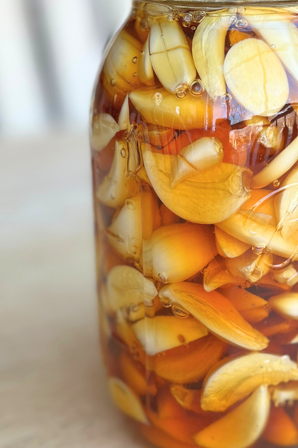 Benefits of Fermented Garlic Honey