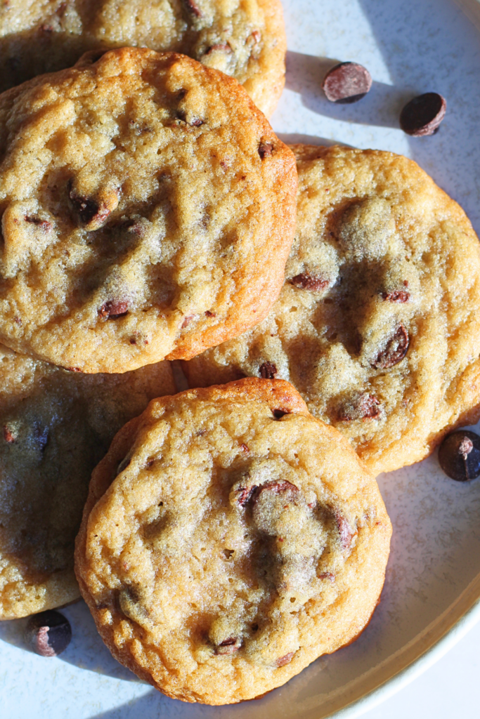 crisp & chewy chocolate chip cookies