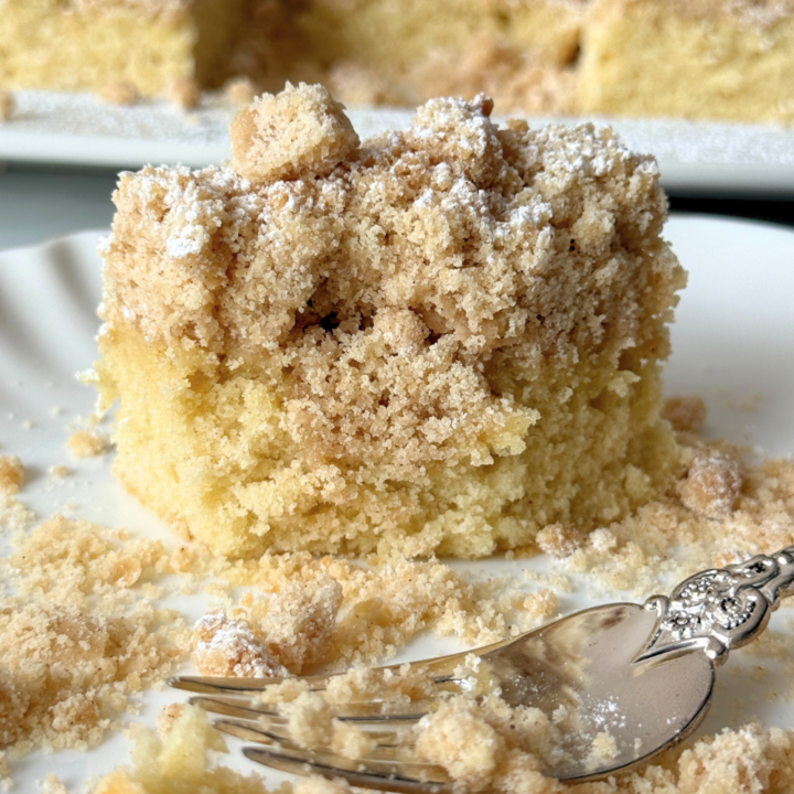 The Best New York Crumb Cake