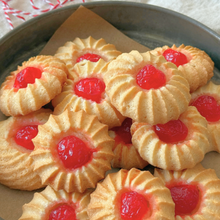 Almond Cherry Macaroon Cookies (Amaretti all’Amarena)