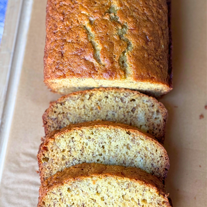 Easy One Bowl Banana Bread