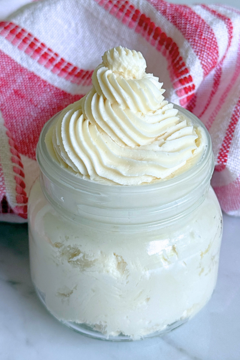 Homemade Vanilla Buttercream Frosting