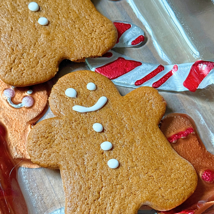 Soft & Chewy Gingerbread Cookies